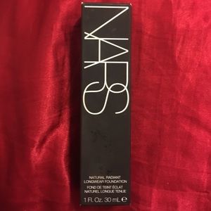 NARS - Natural Radiant Longwear Foundation